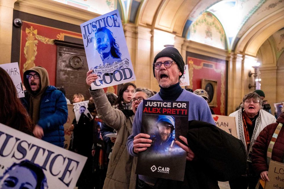 CAIR leads anti-ICE protest outside office of Tim Walz at Minnesota state capitol