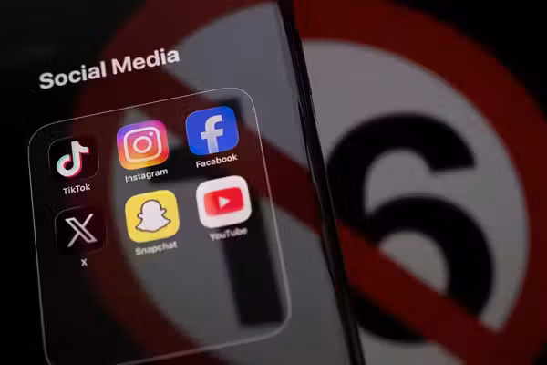 California’s next dumb tech idea: Show your papers to scroll