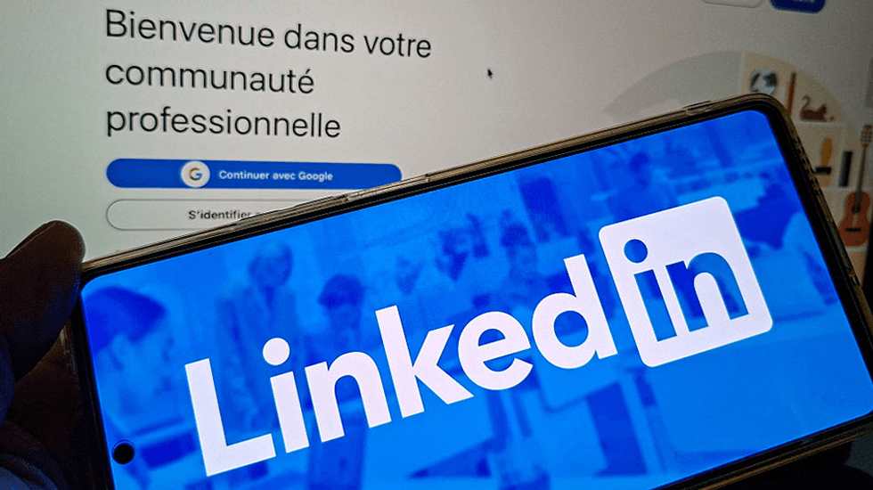 Call me lord, send me flan: LinkedIn spammers exposed by AI-prompting pranksters