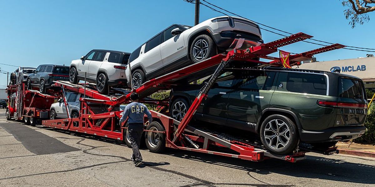 Car dealers stuck with unsellable EVs have nobody to blame but themselves Car dealers stuck with unsellable EVs have nobody to blame but themselves