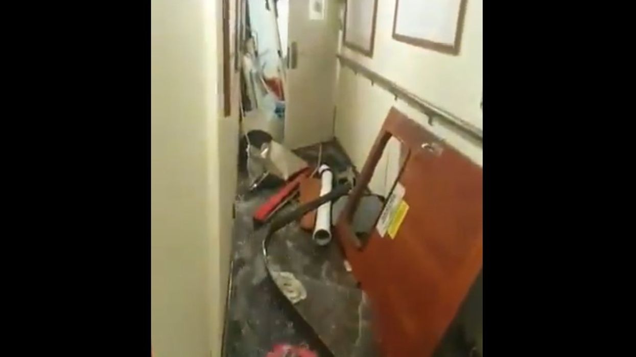 Carnival cruise ship hammered by party-crashing winds and gargantuan waves