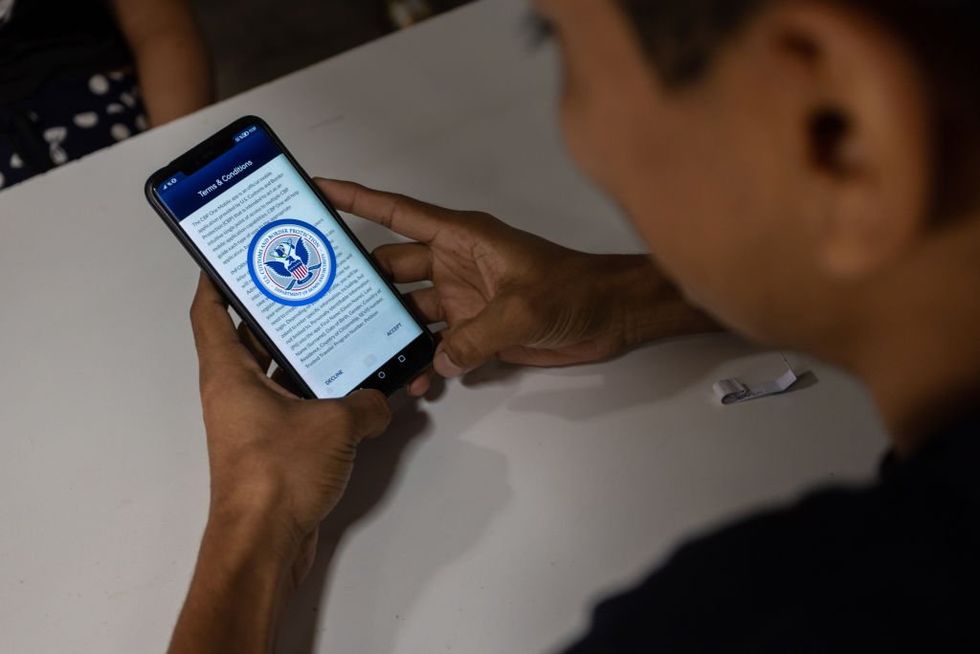 CBP One app lacks vetting capabilities for illegal aliens applying for asylum, internal report finds
