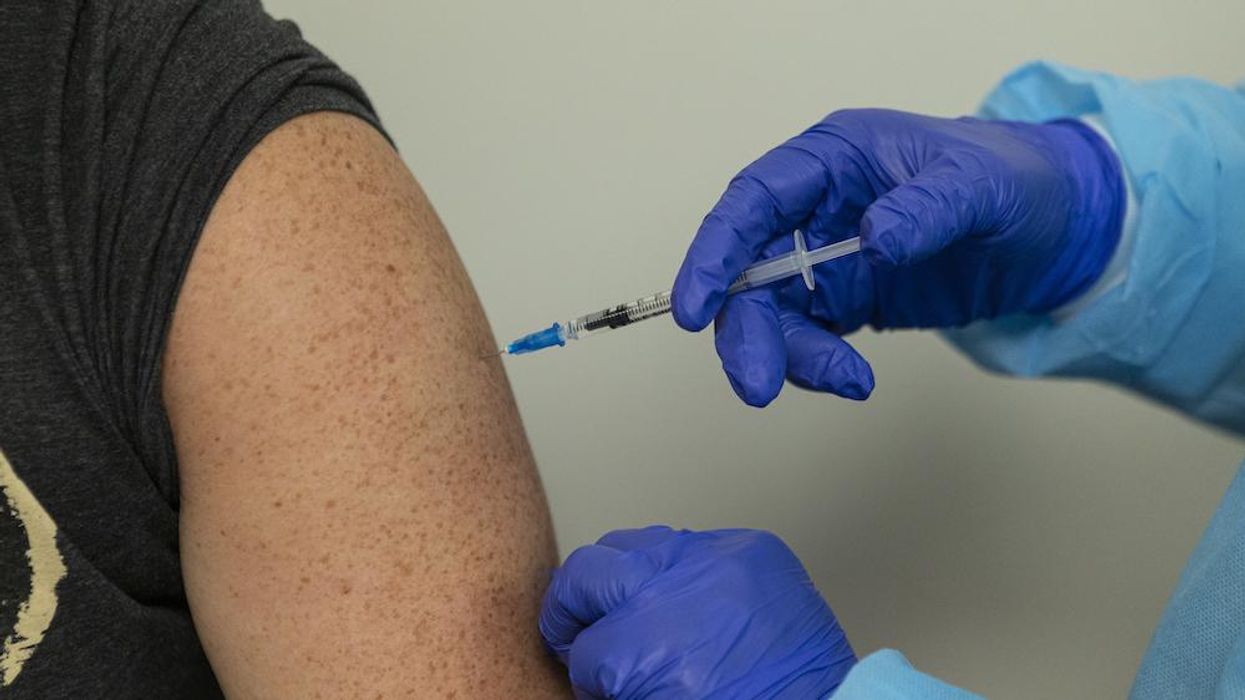 CDC and FDA warn White House to slow down push for booster shots, add confusion to vaccine push