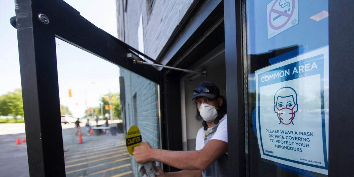 CDC quietly lifts universal mask recommendations for health care ...