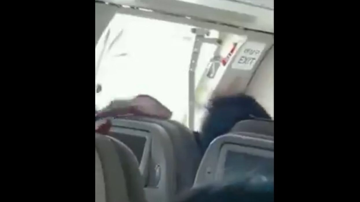 Chaos ensues after airline passenger forces open plane door mid-flight: 'I thought the plane was going to explode'