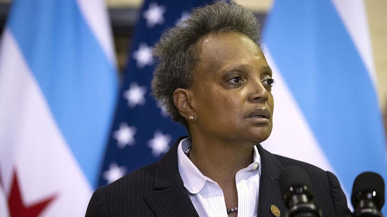Chicago 911 dispatcher rips Mayor Lightfoot for turning city into a 'death zone,' says 'blood is on her hands': 'All that lady cares about is her f***ing self'