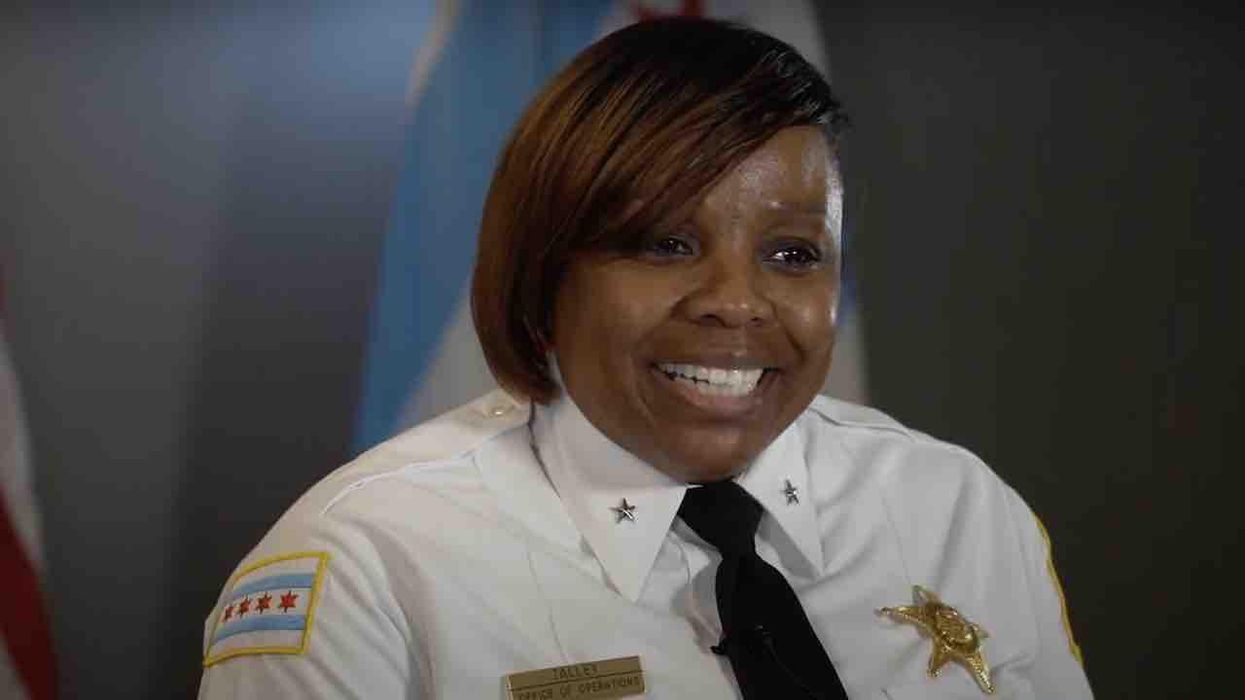 Chicago cops pull over internal affairs chief's car; niece behind wheel reportedly says 'My auntie’s probably your boss' after passenger tries ditching 84 heroin packets