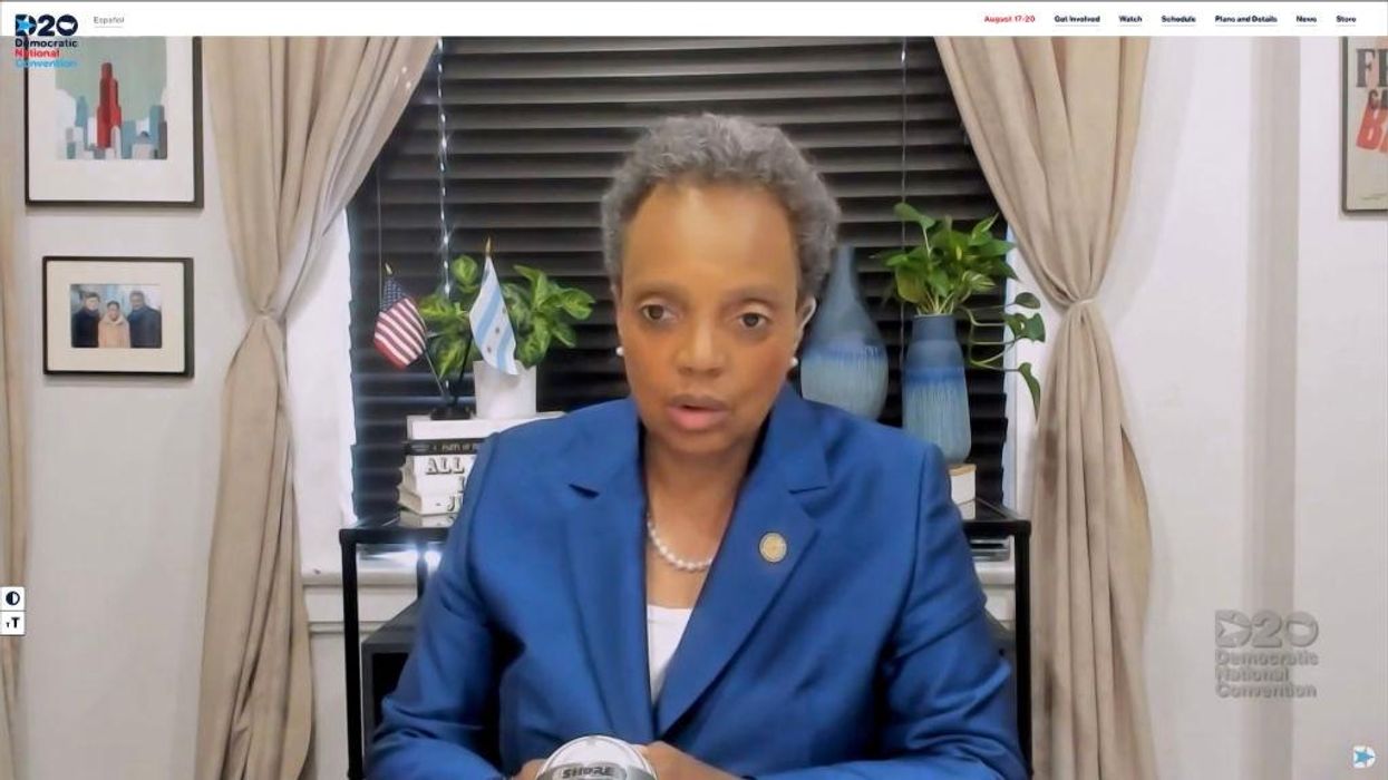 Chicago Democratic Mayor Lightfoot throws down gauntlet, orders teachers to return to classrooms Monday or face discipline