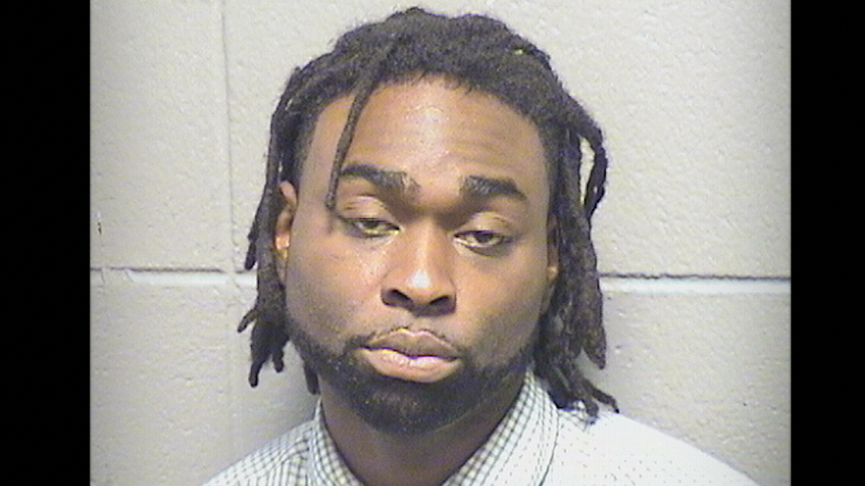 Chicago thug accused of randomly punching mother of 11 in face, knocking her out on downtown street — and White House reacts