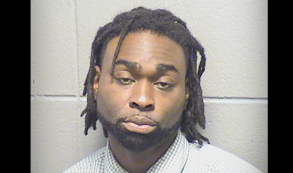 Chicago thug accused of randomly punching mother of 11 in face, knocking her out on downtown street — and White House reacts