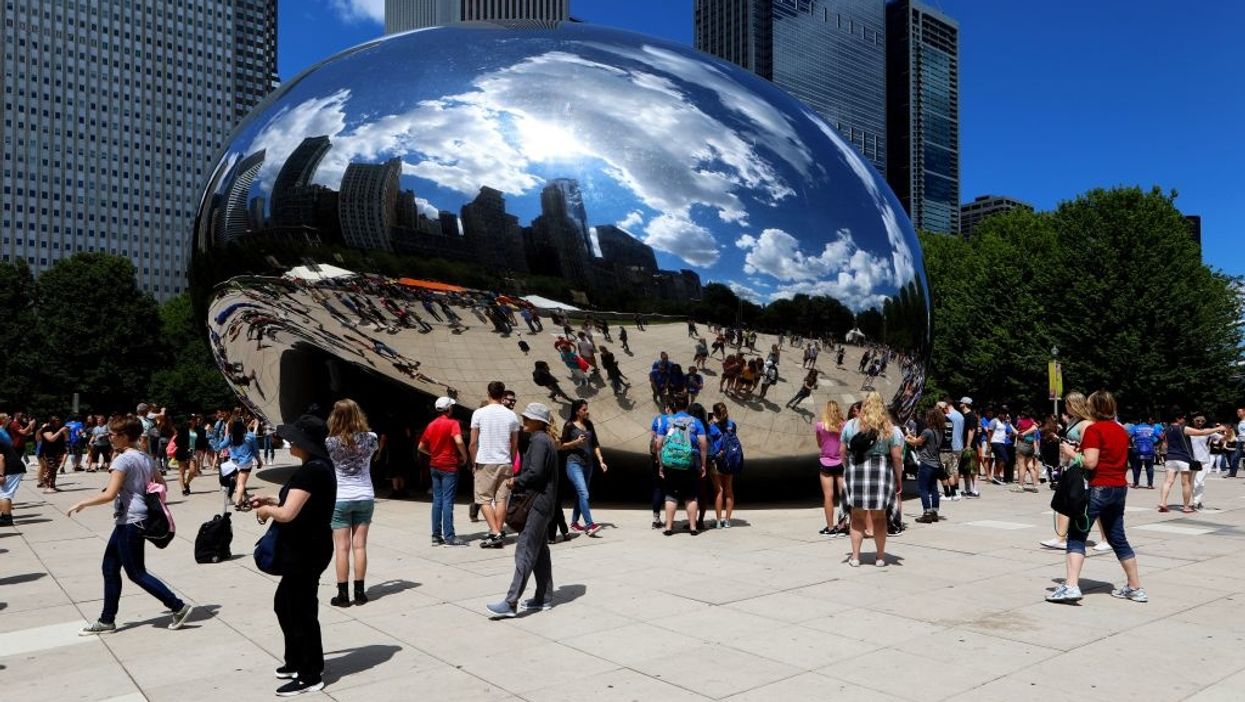 Chicago uses social media to track tourists violating quarantine, dismisses 'Big Brother' comparisons