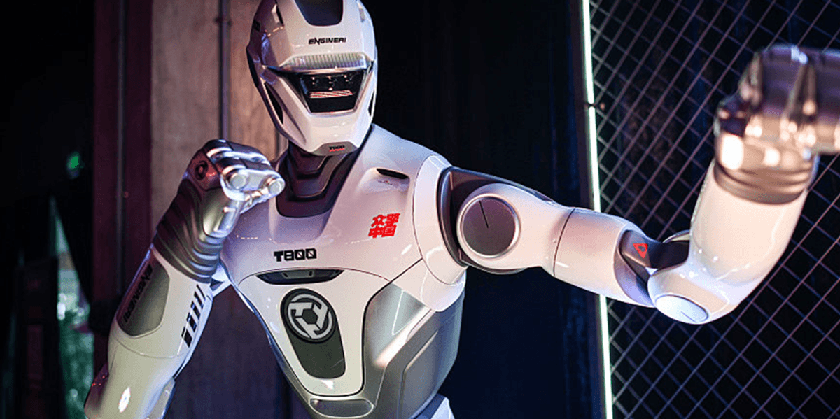 China debuts 'scary' martial arts robots capable of backflips and weapons training