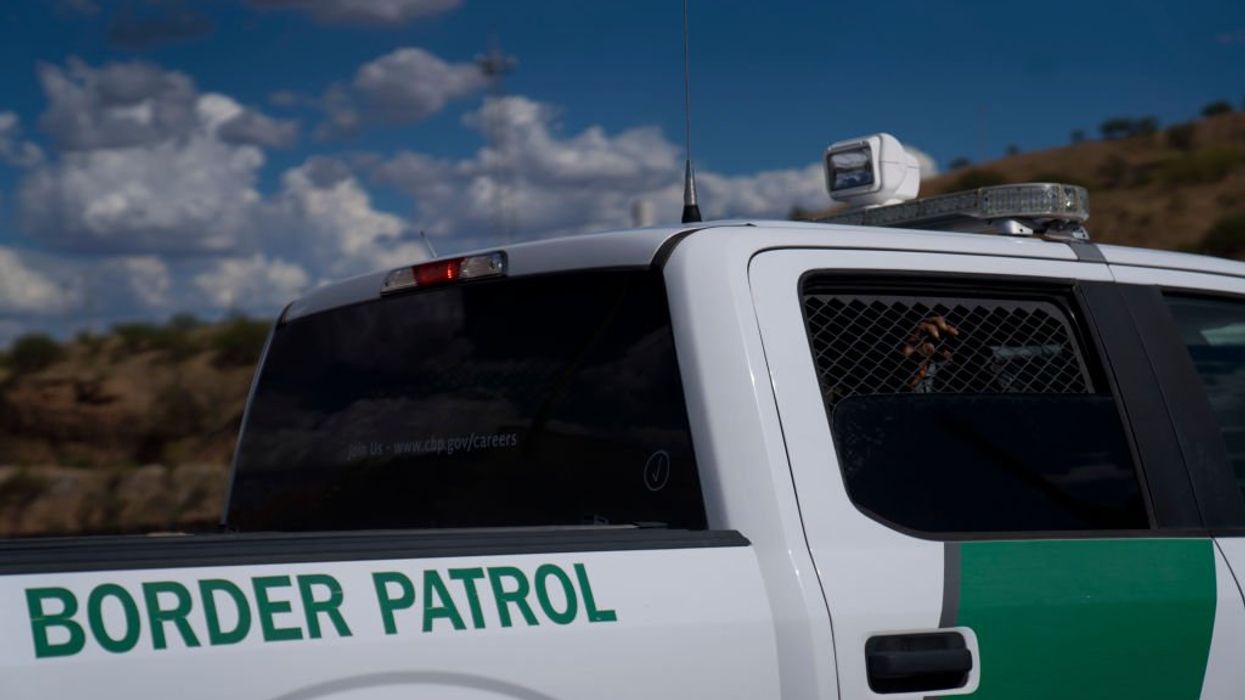 Chinese illegal alien kills herself in Border Patrol custody