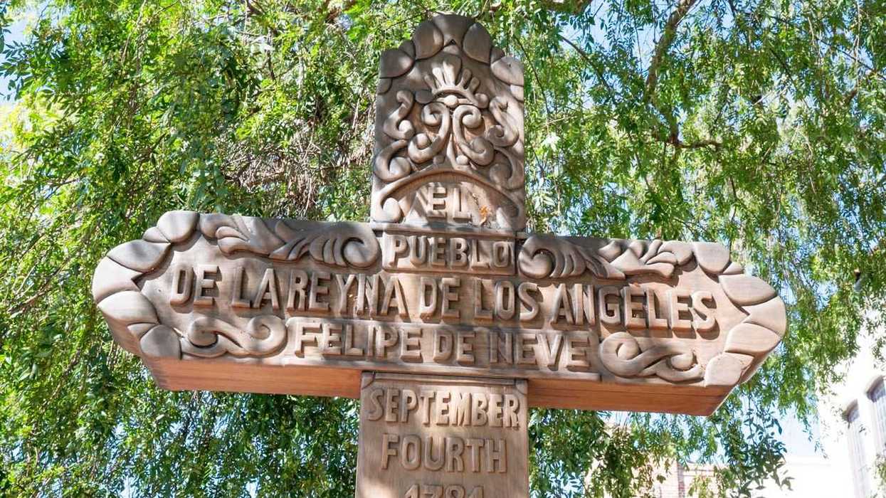 Christianity-hating activist moves to tear down historic Los Angeles cross — but proud LA group is having none of it