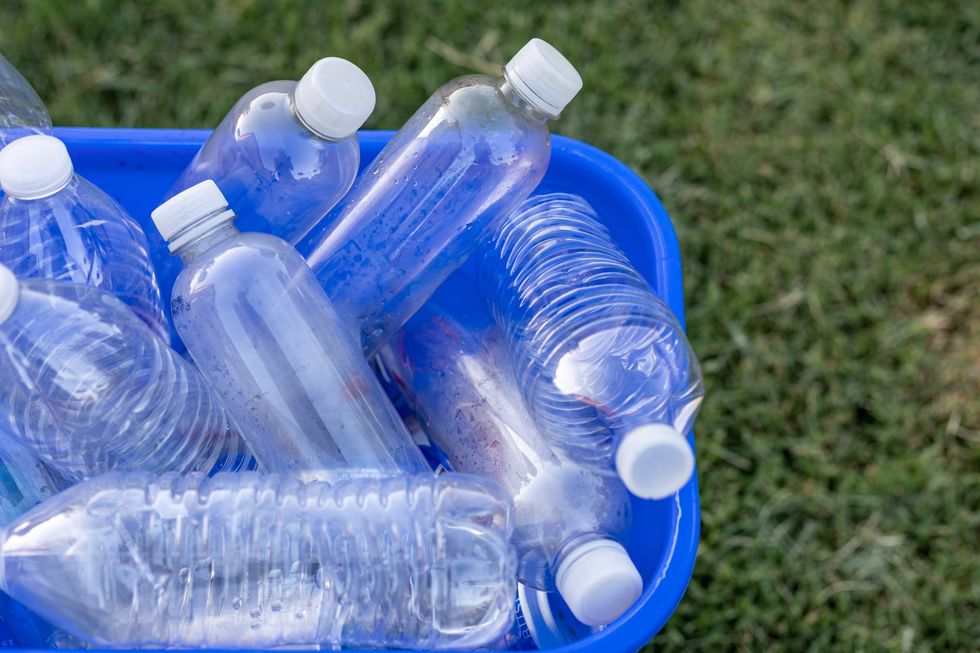 Climate activist exposes apparent recycling deceit in Houston after dropping AirTags in plastics
