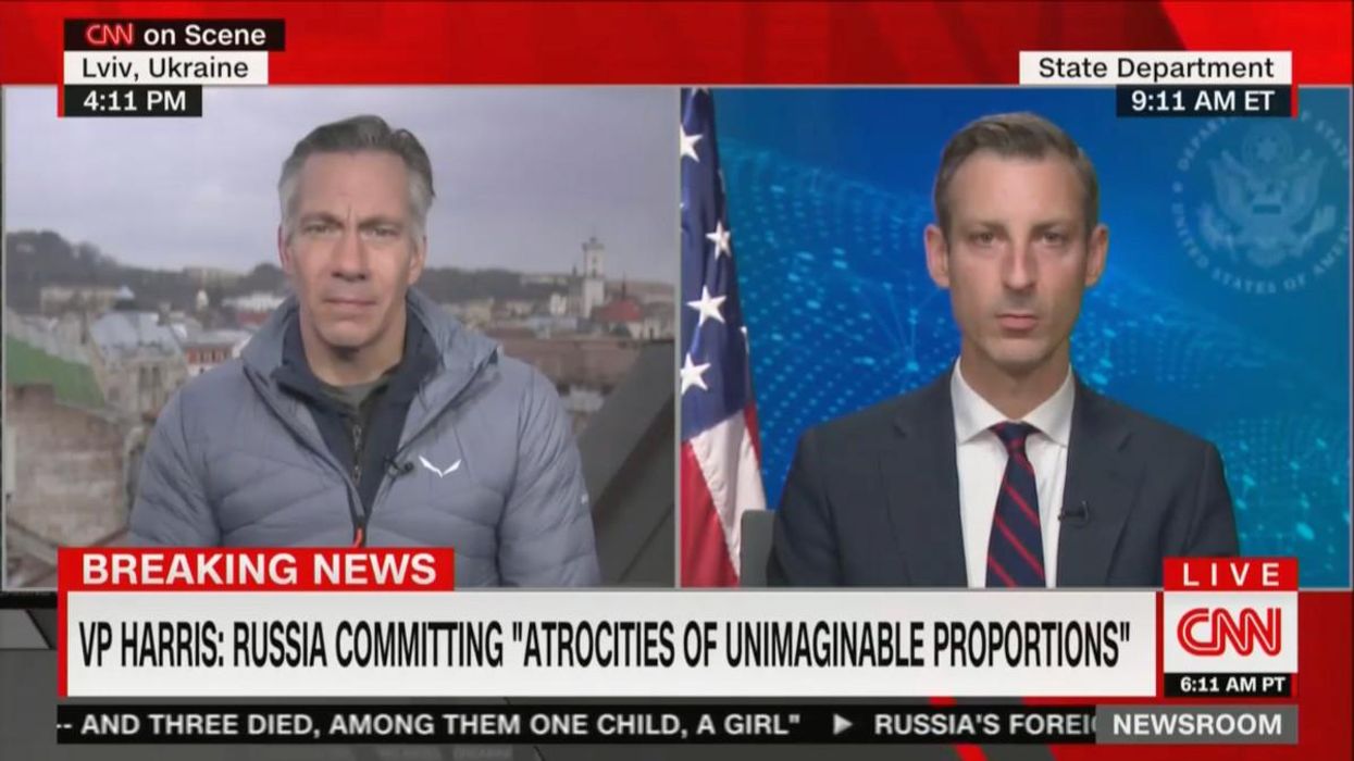 CNN anchor asks Biden official: 'Why won't the US shoot down' Russian planes?