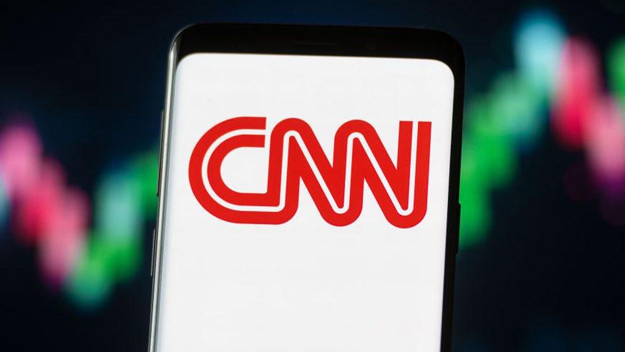 CNN host minimizes Biden insulting Fox News reporter — but had different reaction when Trump did same thing