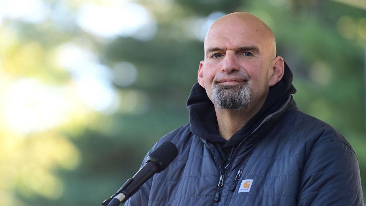 CNN medical expert blasts Fetterman's campaign for hiding details about his 'significant neurologic injury'