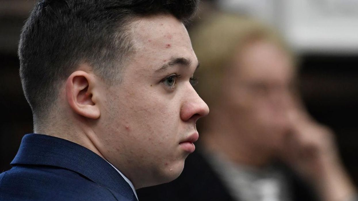 CNN's Jeffrey Toobin says Kyle Rittenhouse is lucky it isn't 'illegal to be an idiot'