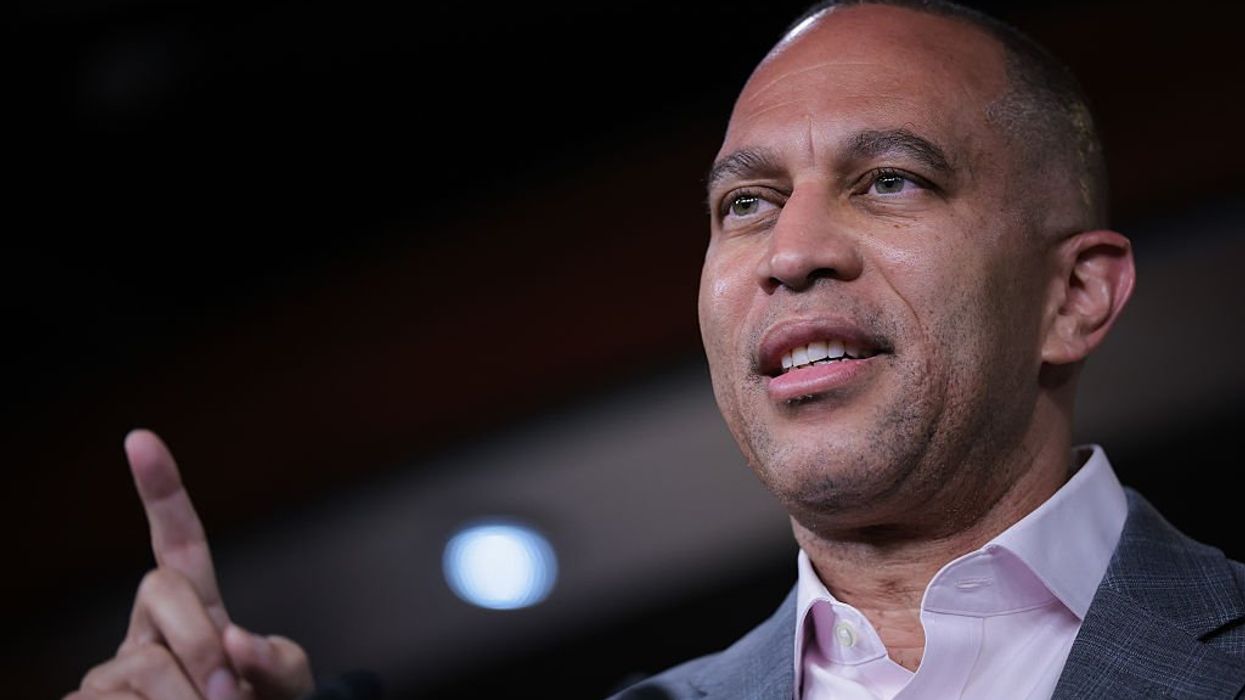 CNN talking head Dana Bash delivers Hakeem Jeffries some really, really bad news: 'It's pretty rough'