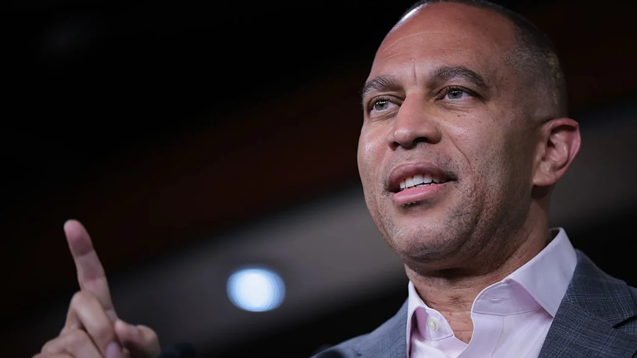 CNN talking head Dana Bash delivers Hakeem Jeffries some really, really bad news: 'It's pretty rough'