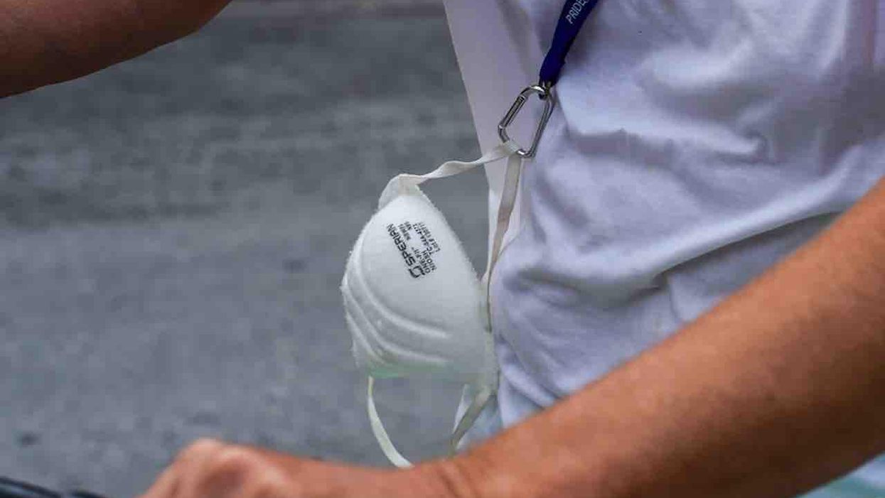 College giving 'fully vaccinated' students 'special' lanyards to wear in lieu of masks that reportedly say 'doing my part!' All others must mask up.
