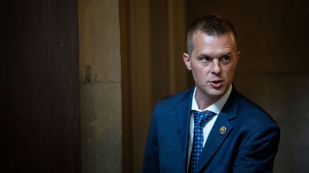 'Complete 180-degree flip': Democratic rep breaks ranks to defend Trump's tariff strategy