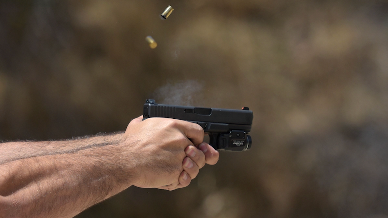 Concealed-carrying motorist shoots male who approaches him allegedly with hand under shirt during road rage incident