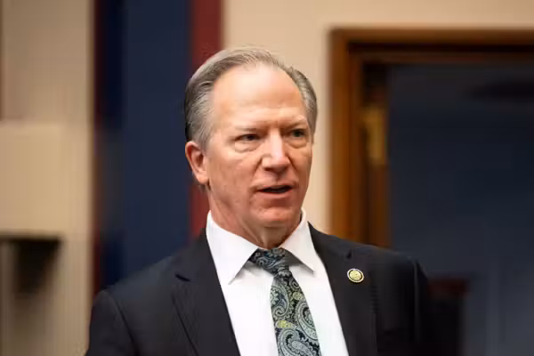 Congress gets a clean vote on gender sanity