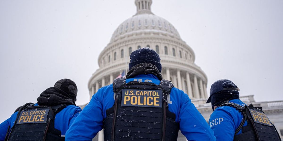 Corrupt cops, silent press: Legacy media ignores Capitol Police’s decades of corruption Corrupt cops, silent press: Legacy media ignores Capitol Police’s decades of corruption