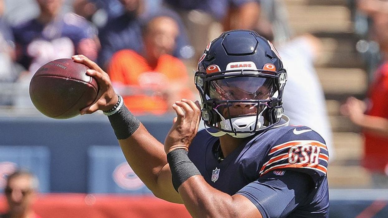 Couch: It’s way too early to believe Justin Fields can change Chicago’s sorry quarterback history