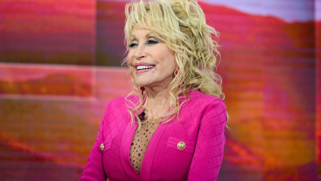 Country star Dolly Parton donated $1 million to help fund Moderna's COVID-19 vaccine research
