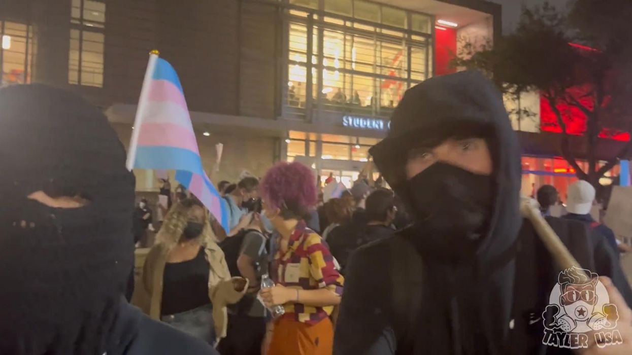 Crazed leftist agitators try (and fail) to stop Houston screening of Matt Walsh's 'What Is a Woman?'