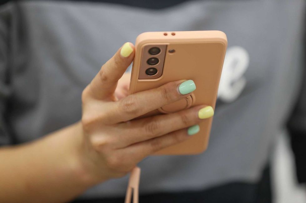 Dad says former math teacher and coach sent 15-year-old daughter nude selfie