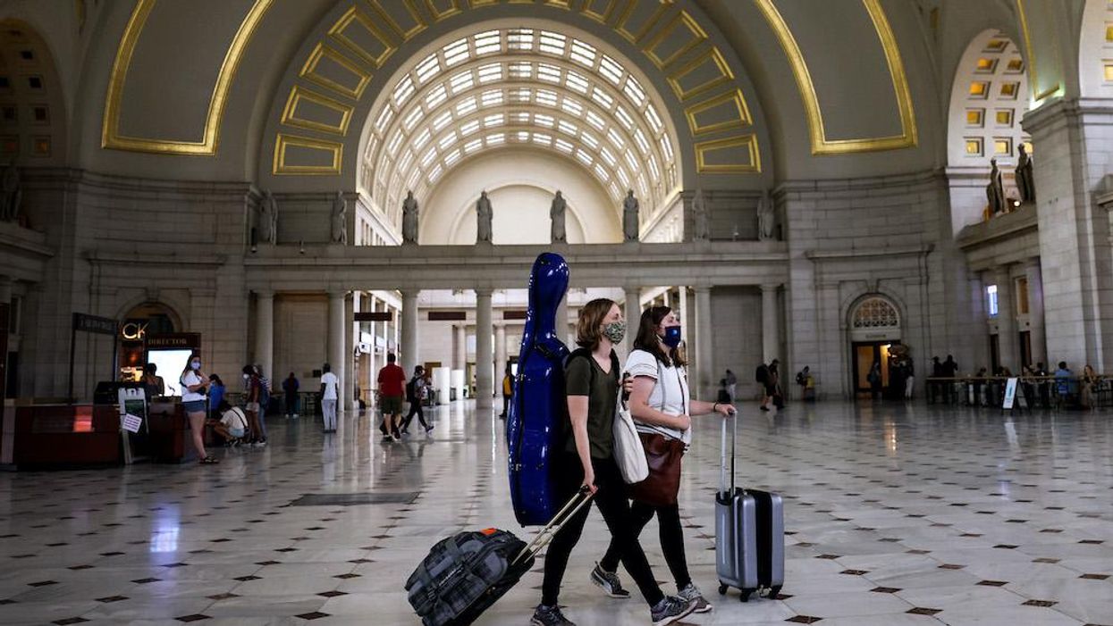 DC officials: We hope to drop mask mandate, be back to normal by ... the holidays