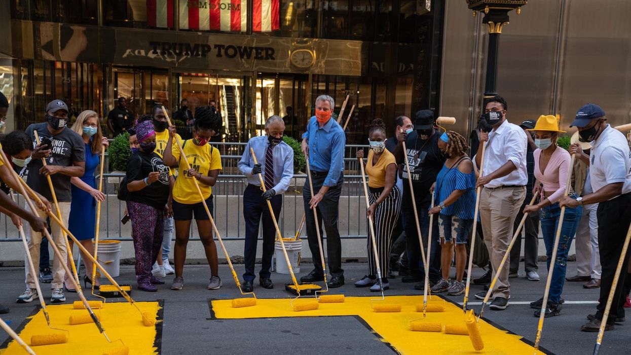 De Blasio skipped city permit process for BLM murals, but is still forcing pro-cop groups to get permits