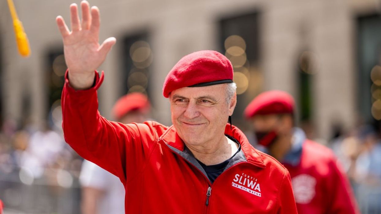 Deadly arson attack prompts Guardian Angels to patrol New York City subway