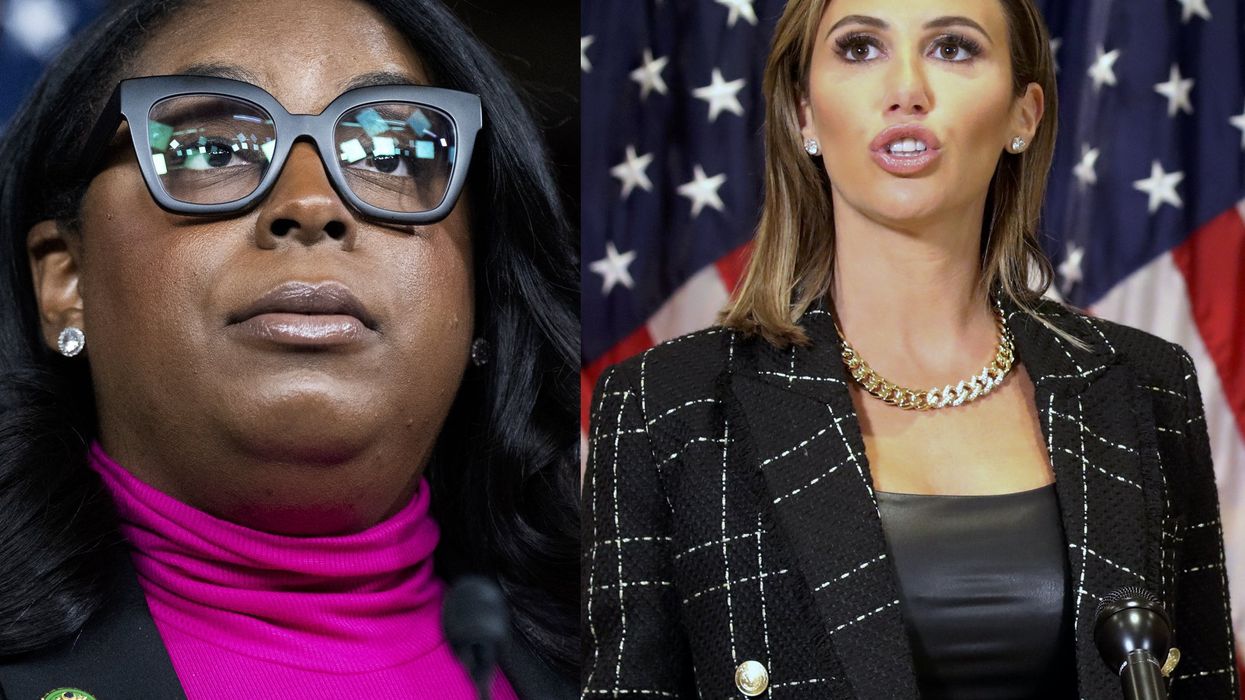 Dem congresswoman who allegedly assaulted ICE officer is indicted on 3 counts, faces years in prison