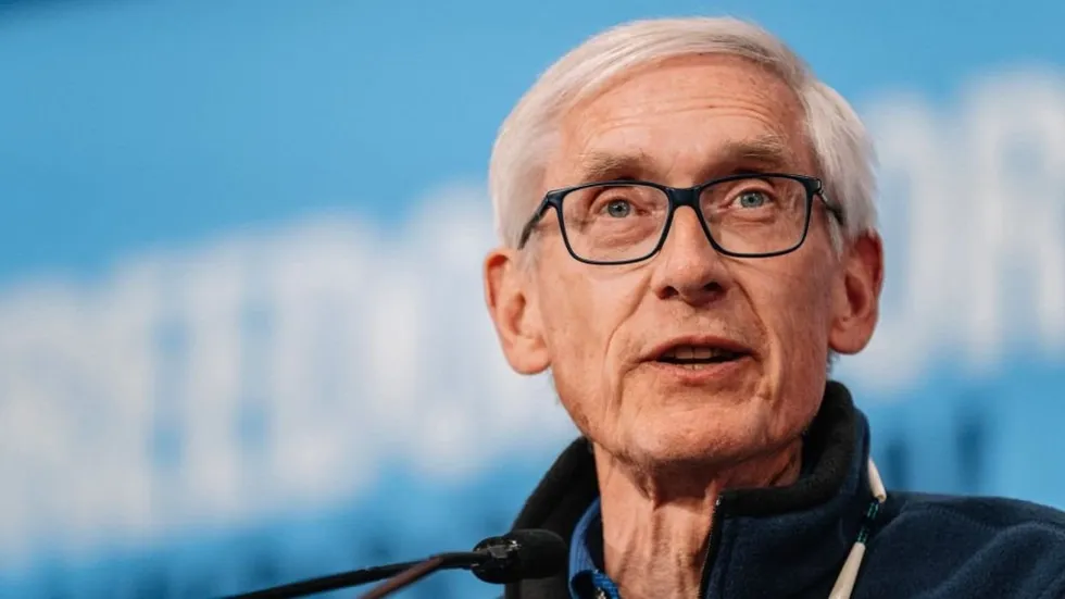 Dem governor denies directing state employees to break federal law to protect illegal aliens