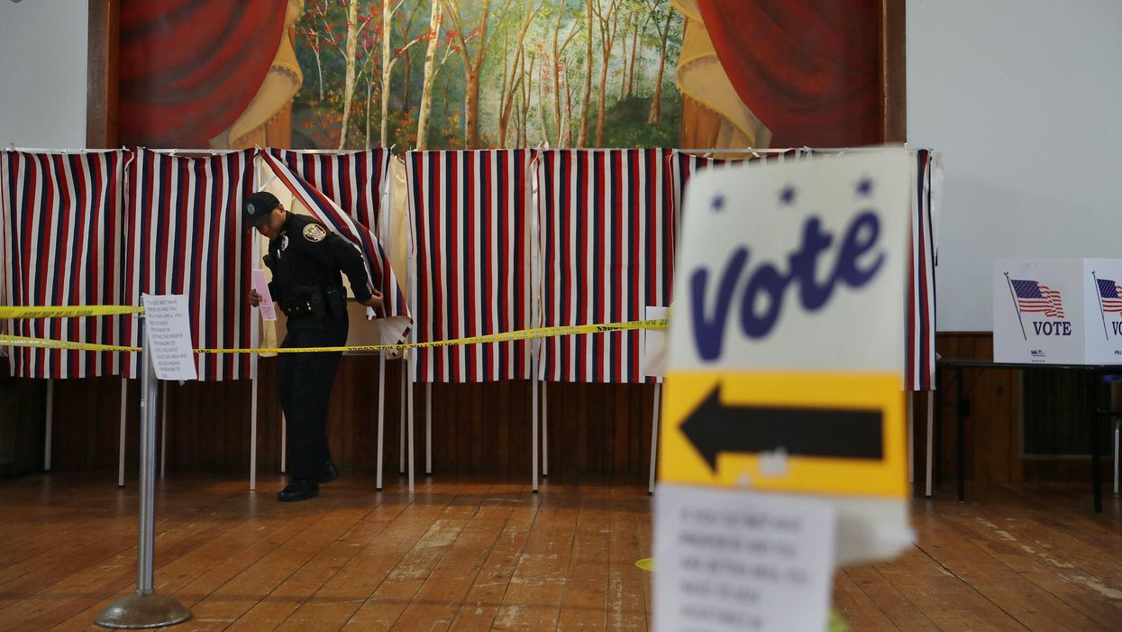 Dem. lawmaker pushes bill to force citizens to vote, would impose fines or community service for anyone who doesn't have a good excuse for skipping out