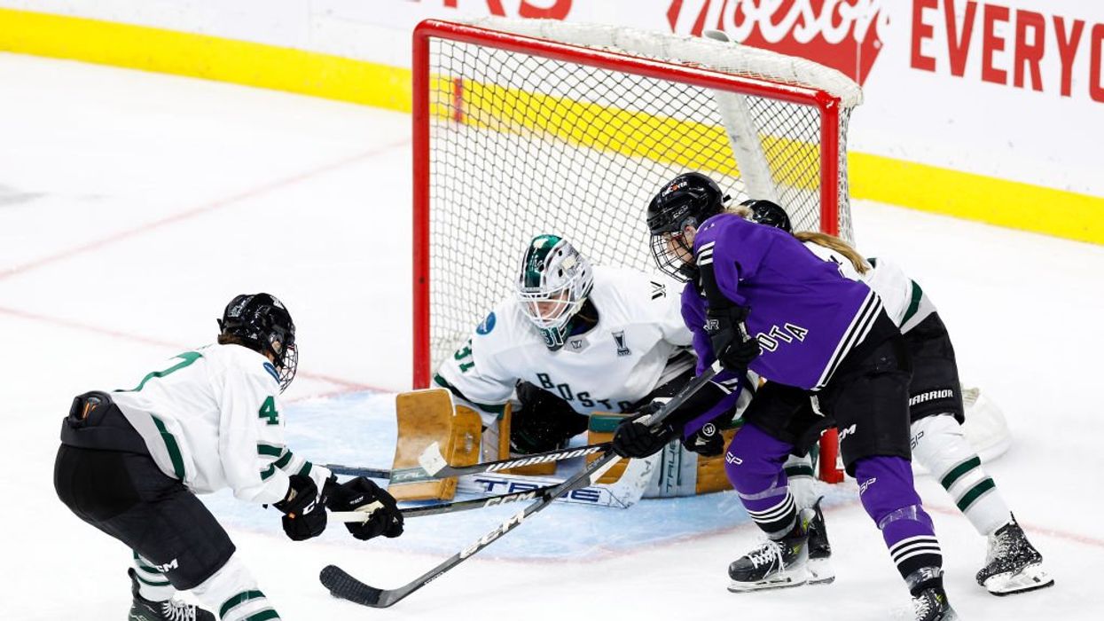 'Demand clearly exists': Sold-out women's hockey championship tickets reselling for over $4,500