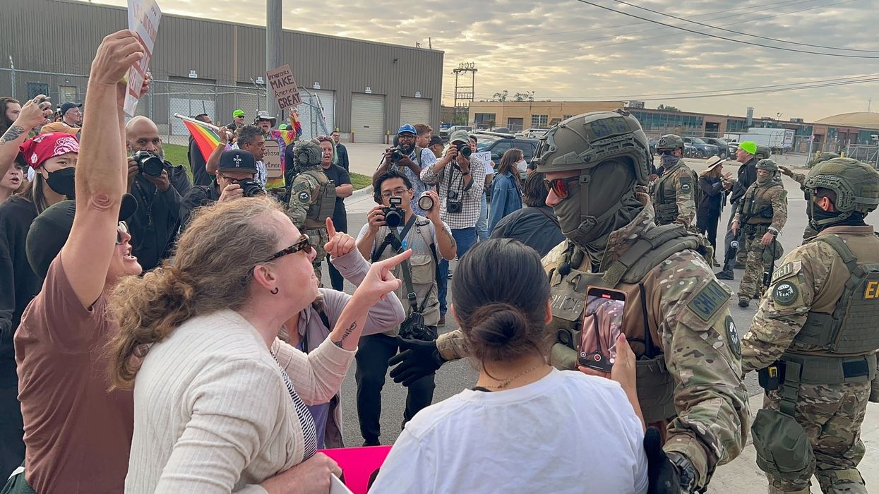 Democrat candidates part of leftist crowd blocking road outside ICE building