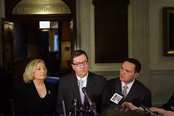 Democrat fraudster begs to keep $800,000 state pension funded by taxpayers