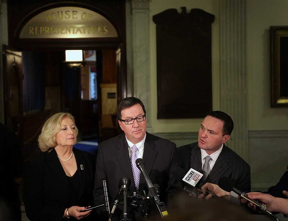 Democrat fraudster begs to keep $800,000 state pension funded by taxpayers