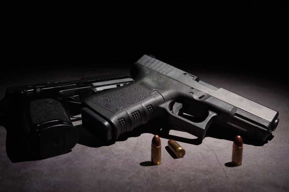 Democrat goes off the rails, allegedly flashing gun at county employees in Hawaii