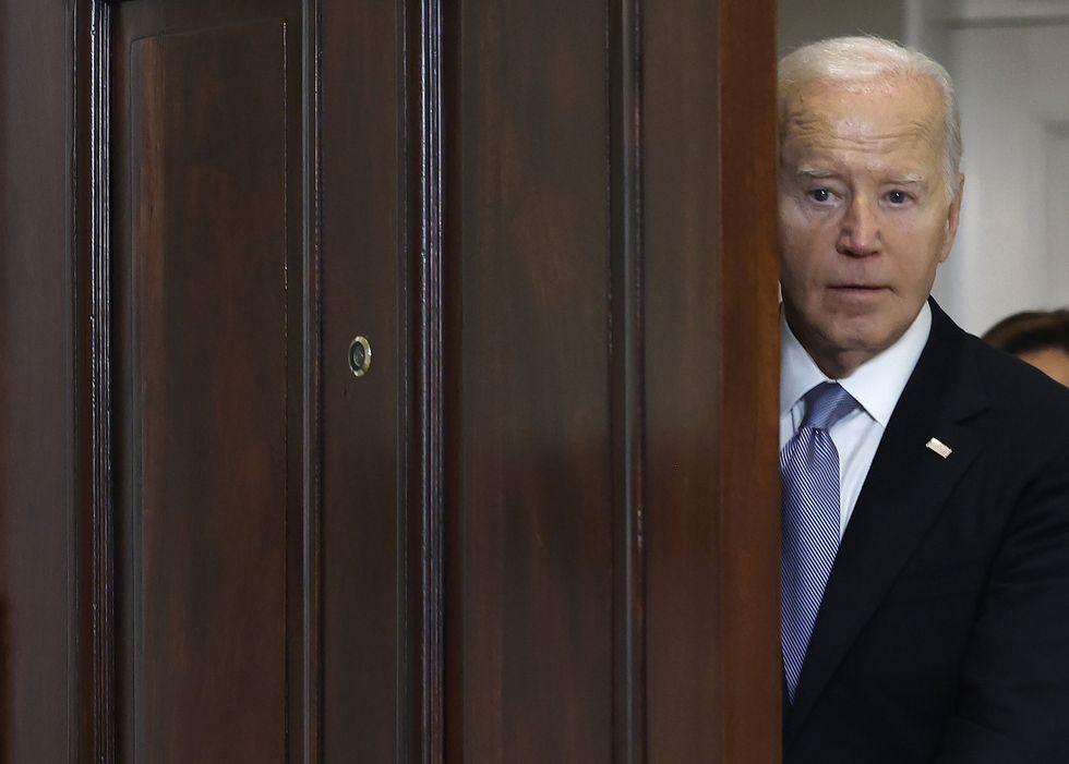 Democrat lawmakers completely flip on Biden's mental acuity