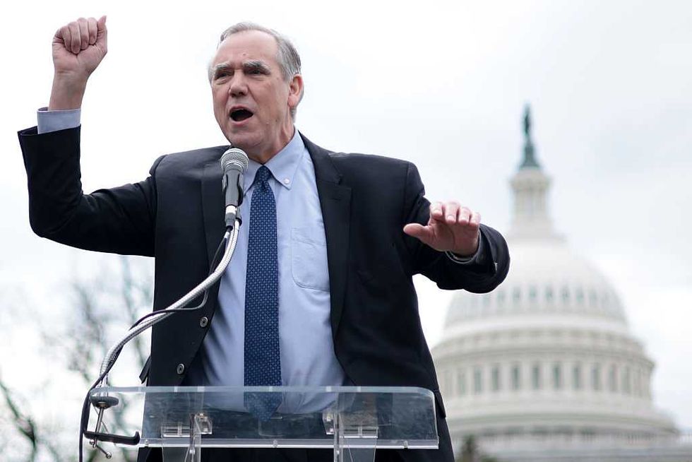 Democrat senator blocks vote to end shutdown to protest Trump's 'authoritarianism' in drawn-out rant