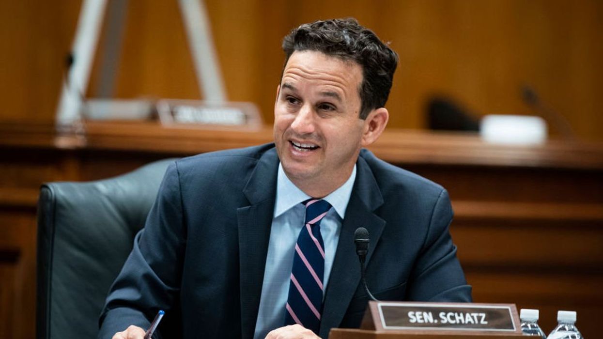 Democrat senator tells reporters how to do their job, instructs them to lie about Donald Trump — but it blows up in his face