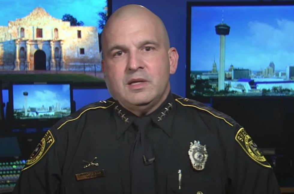 Democrat Texas sheriff helping to give migrants flown to Martha&apos;s Vineyard &apos;victims of crimes&apos; visas