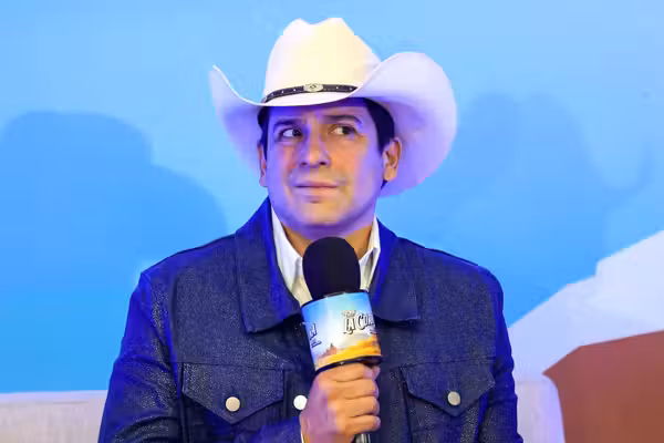 Democratic challenger in pivotal Texas election portrayed pervert who masturbates in public in music video